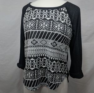 Eyeshadow Raglan Tribal Pattern Printed Tee